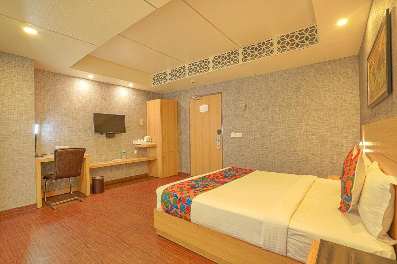 Fabhotel Prime The Solitaire Express Дехрадун Экстерьер фото
